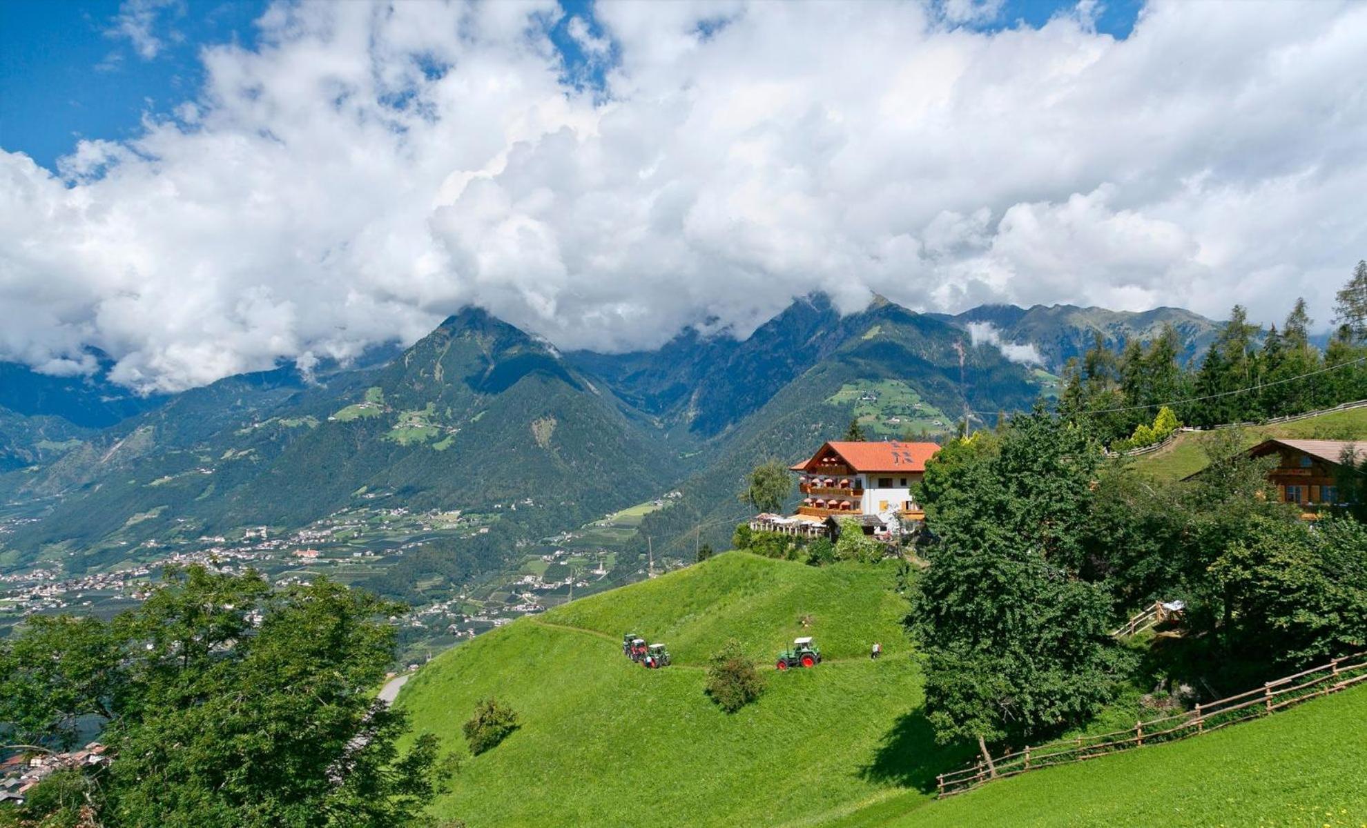 Hotel Rastlhof Schenna Luaran gambar